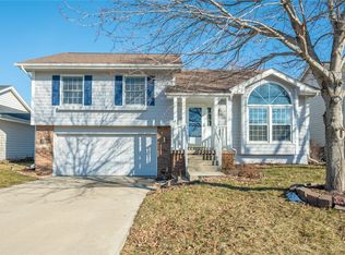 1023 SE Chaparal Dr, Ankeny, IA 50021