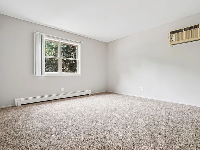 Linden Park Apartments — Photo 12