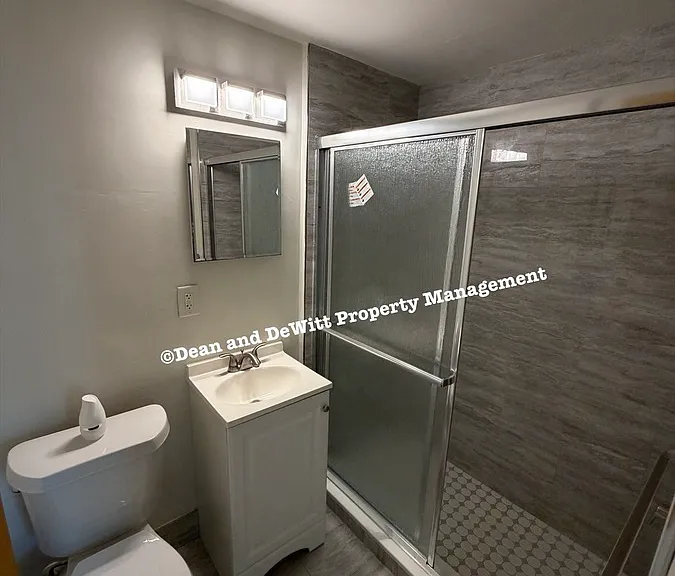844 5th Ave S #12 — Photo 12