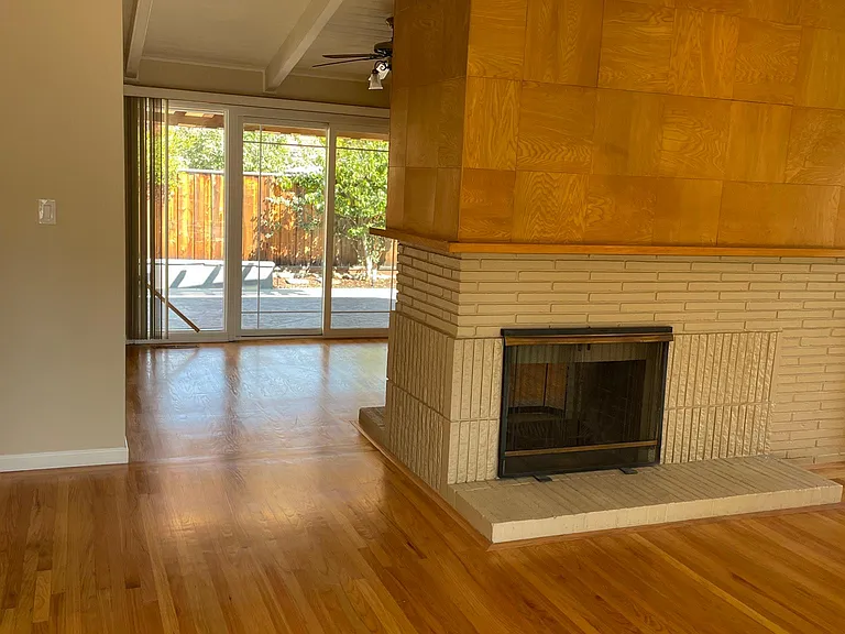 735 Garner Ct — Photo 6