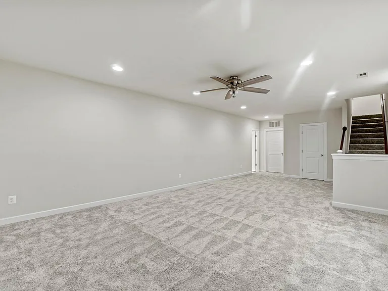 20617 Exchange St — Photo 26