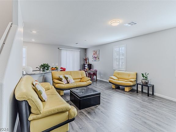 4th image of 9718 W Meranto Ave