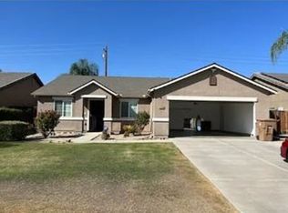 12220 Maclure Dr, Bakersfield, CA 93311
