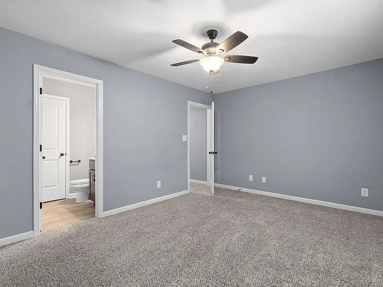 288 Smithson Ln — Photo 16