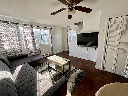 Rented by Highline Residential | media 1