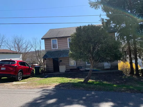 21 Brown St, Southview, PA 15361