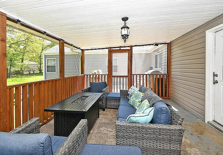 800 S Moore Rd — Photo 20