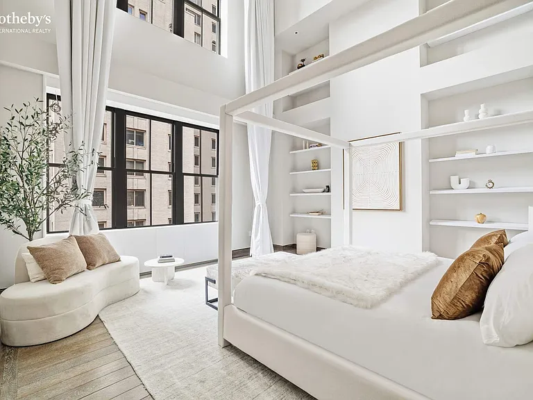 111 W 57th St #14N — Photo 7