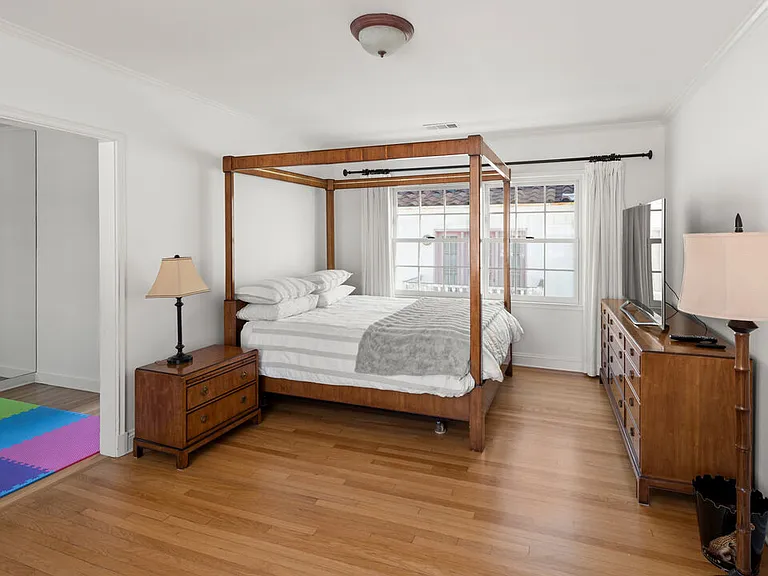 605 N Palisades Beach Rd — Photo 24