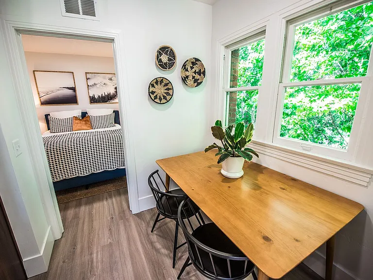 Council Crest Apartments — Photo 46