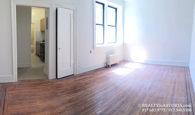 Rented by Alexiou Realty | media 14