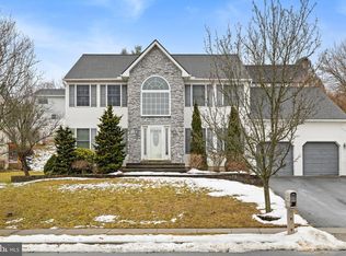 4740 Dunham Dr, Reading, PA