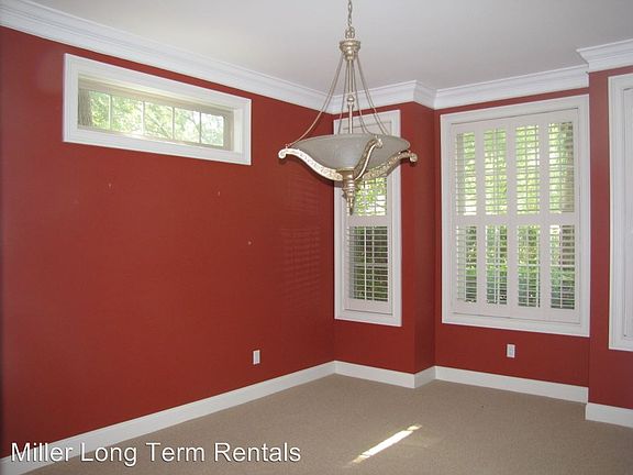 4th image of 33 Pearl Reef Ln