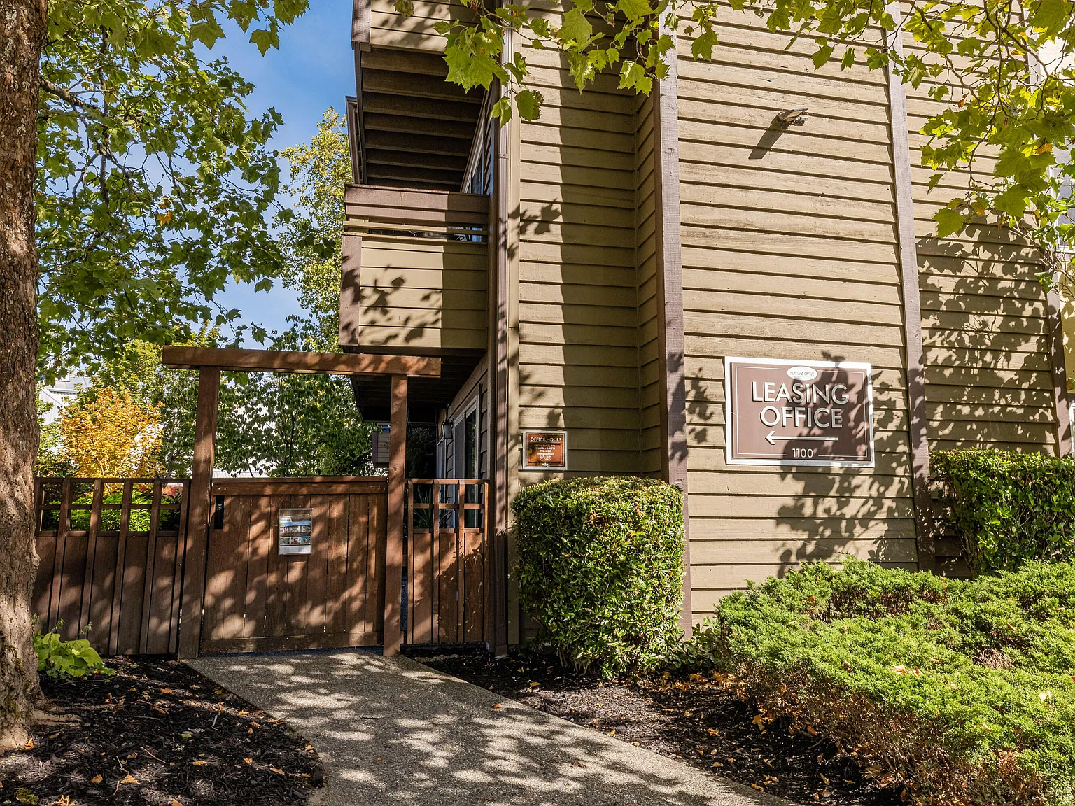 Heritage Grove — Photo 3