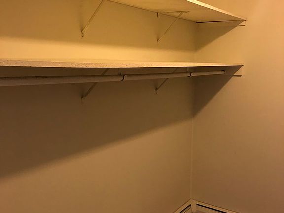5th image of 526 11th Ave SE APT 205