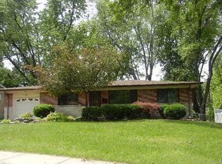 2070 Jenkee Ave, Florissant, MO 63031