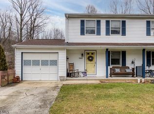 1416 Brook Run Dr, Altoona, PA 16601