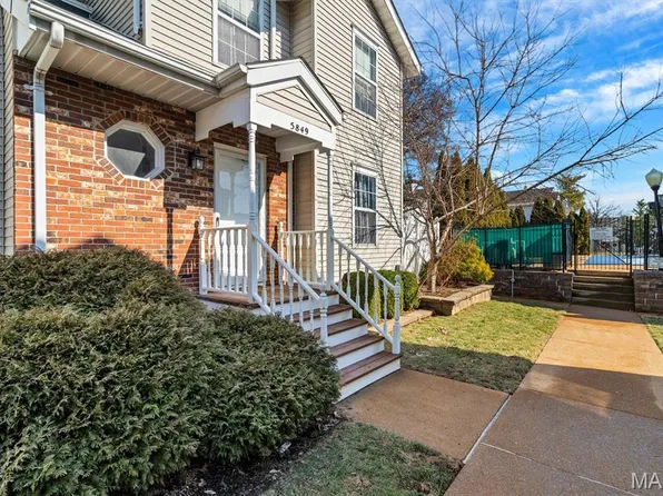 5849 Prince George Ct, Saint Louis, MO 63139
