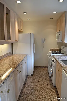 Rented by Halstead Real Estate | media 5