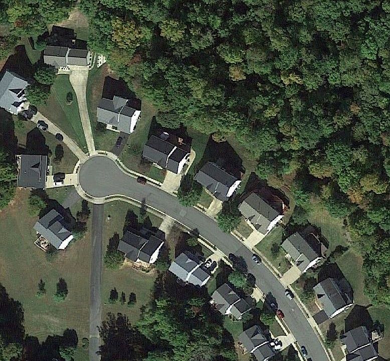 1st image of 122 Brush Everard Ct