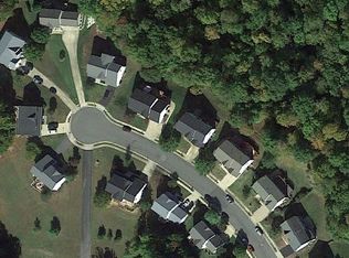 122 Brush Everard Ct, Stafford, VA 22554