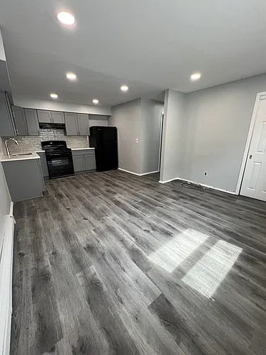 325 Simonson Ave #2 Photo 1
