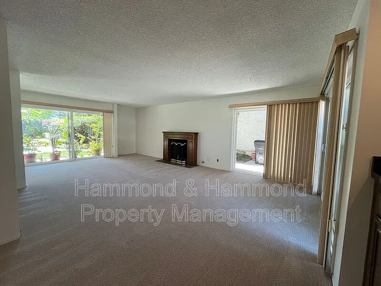 3804 Mainsail Cir — Photo 2