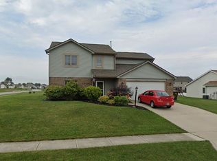 12001 Breezy Knoll Ct, Fort Wayne, IN