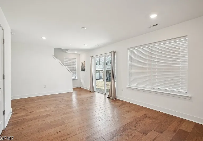 10 Cecala Rd — Photo 18