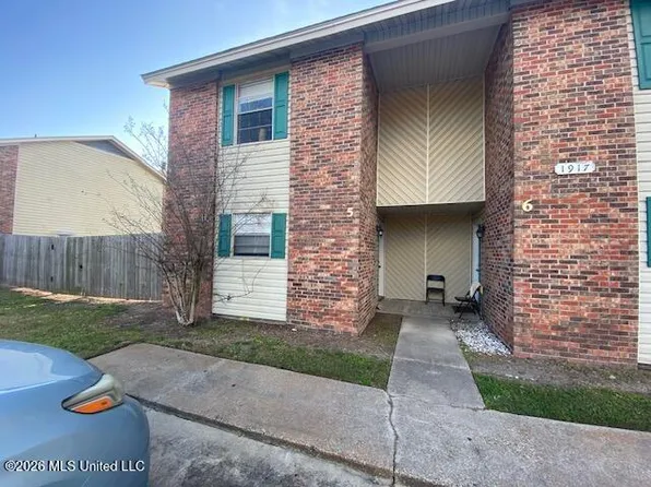 1917 Arizona St #5, Pascagoula, MS 39581