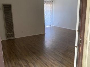 5075 Atlantic Ave APT 101, Long Beach, CA 90805