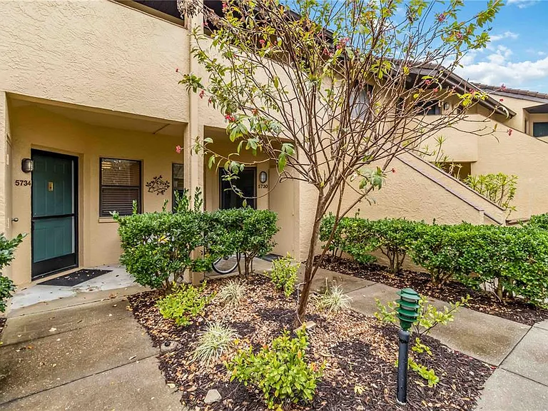 5734 Ashton Lake Dr #7 — Photo 5
