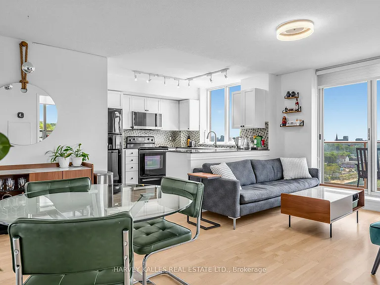 1369 Bloor St W #905 — Photo 11