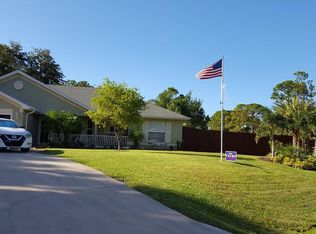 686 Wimbrow Dr, Sebastian, FL 32958