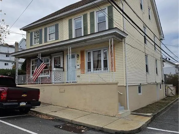44 Center St, Lansford, PA 18232