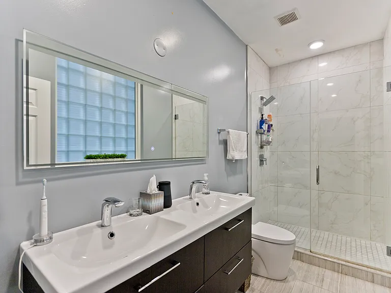 857 W Wrightwood Ave #1 — Photo 15