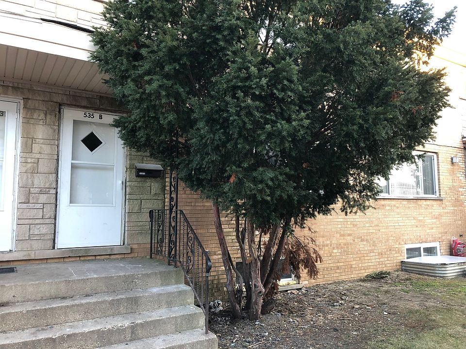 1st image of 535 James Ct Unit B