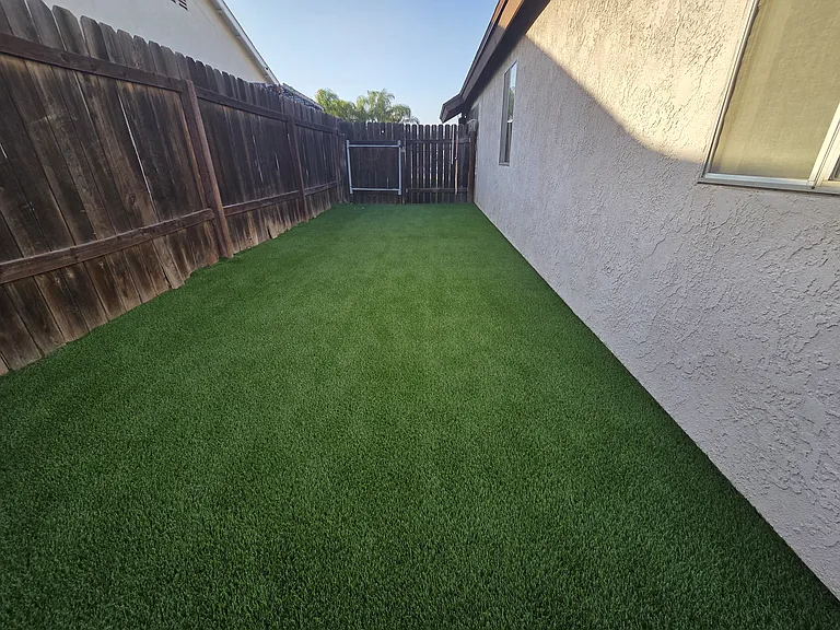 22961 Chambray Dr — Photo 14