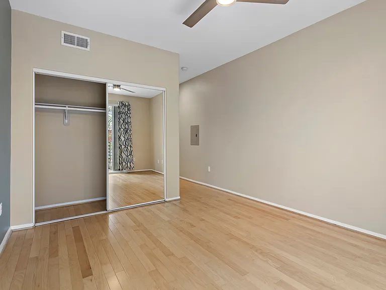 Bedroom 3 Closet