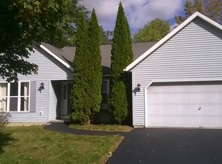 23 Talon Dr, Niskayuna, NY 12309