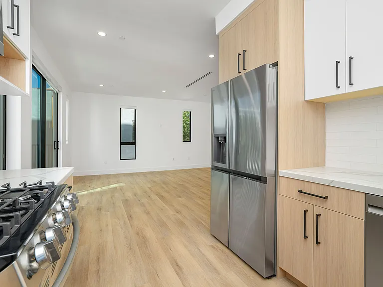 111 N Orlando Ave #1/2 — Photo 22