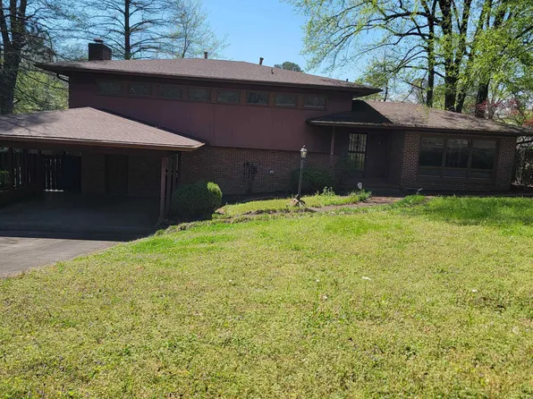 16 Wildwood Ln, Jackson, TN 38301