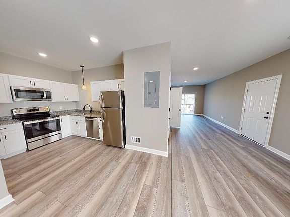5th image of 1251 E Woodward Heights Blvd #1