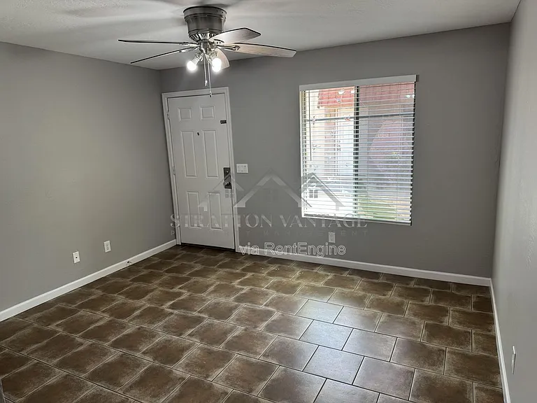448 N Lesueur — Photo 18