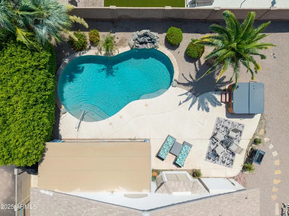 343 S COTTONWOOD Street, Chandler, AZ 85225