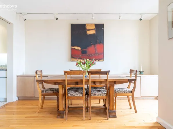 44 West 62nd Street image 1 of 24