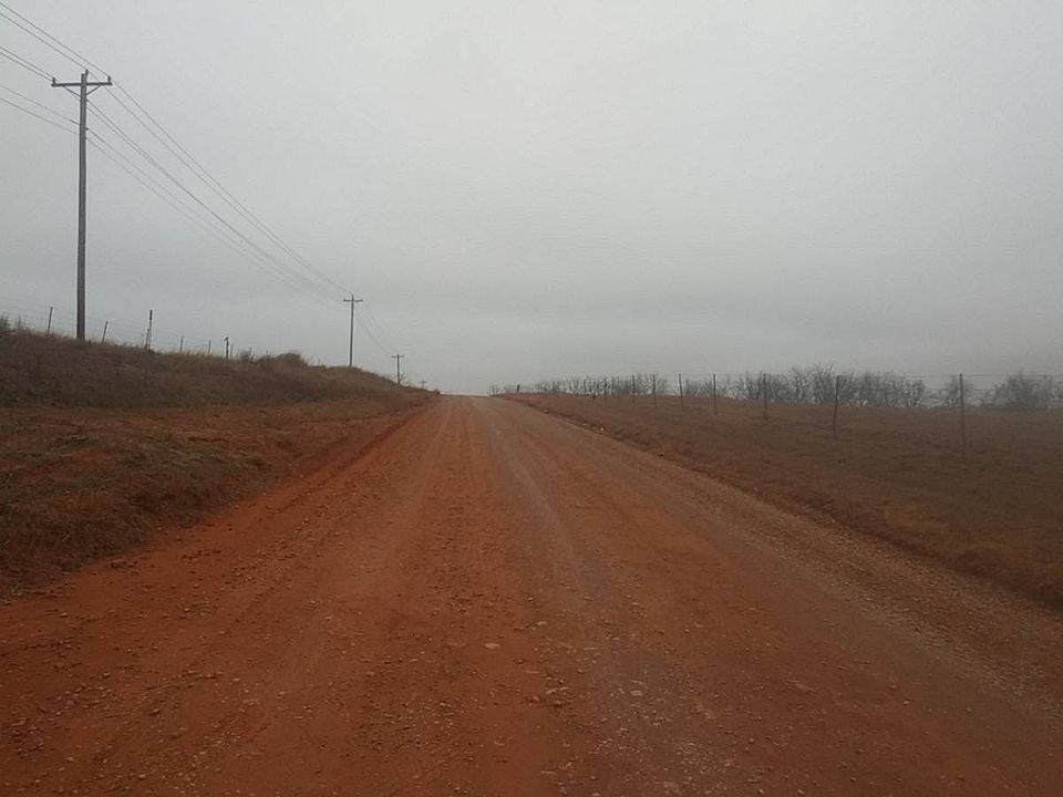 2nd image of 550 Hamner Park Rd