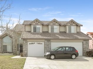 39511 Denham Dr, Palmdale, CA 93551