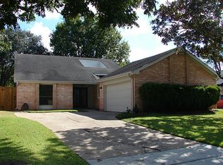 1826 Rock Fence Dr, Richmond, TX 77406