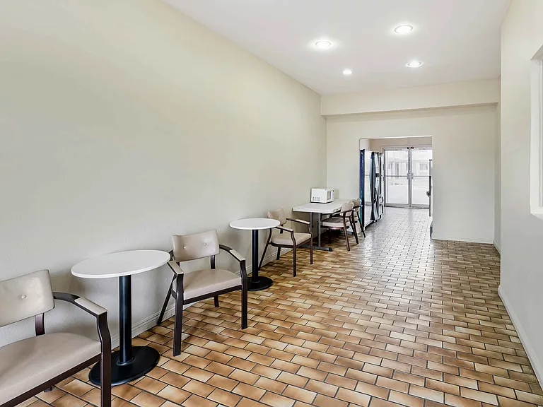 Lobby and Guest Check-in